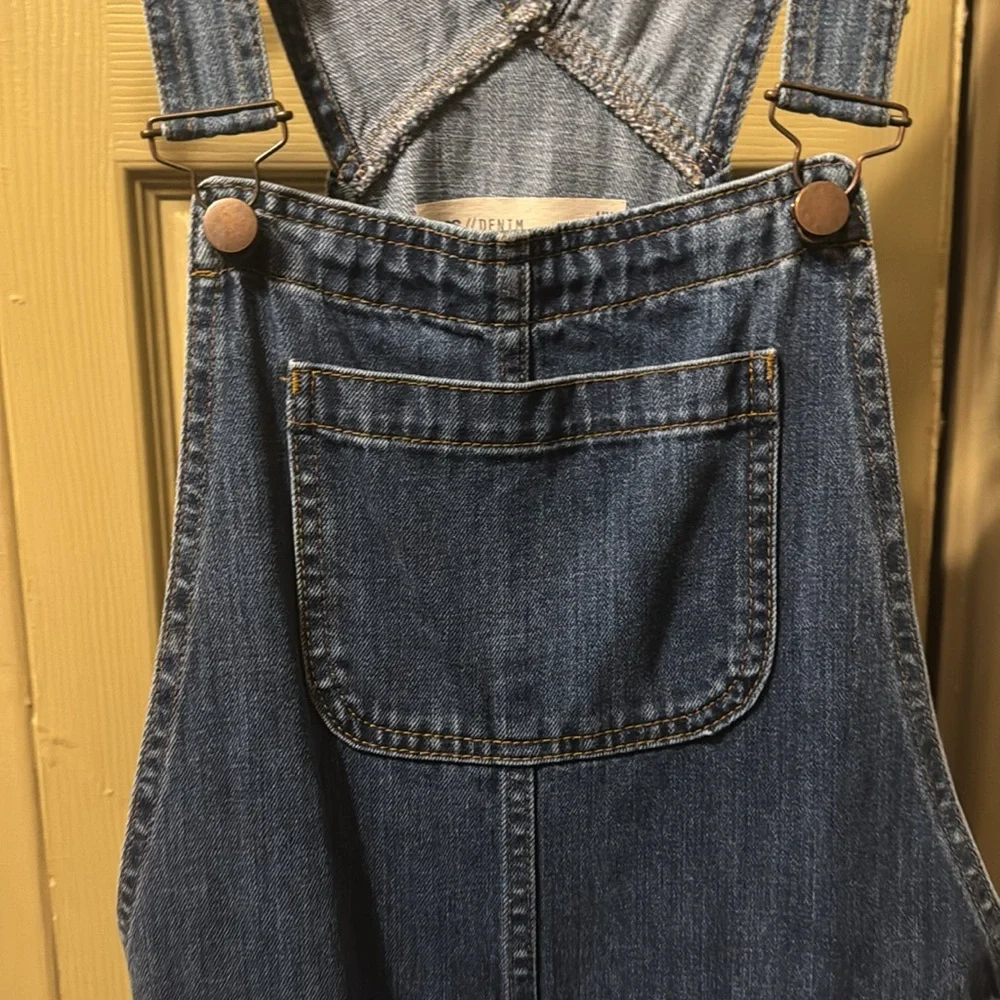 Overalls - Picture 2 of 6